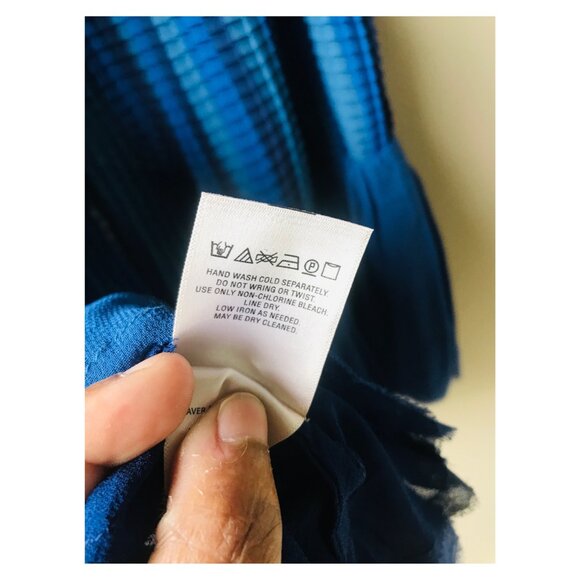 Akemi and Kin Blue Sleeveless Top Sx S - Picture 4 of 5